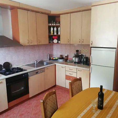 Apartment Bogumila Mlini